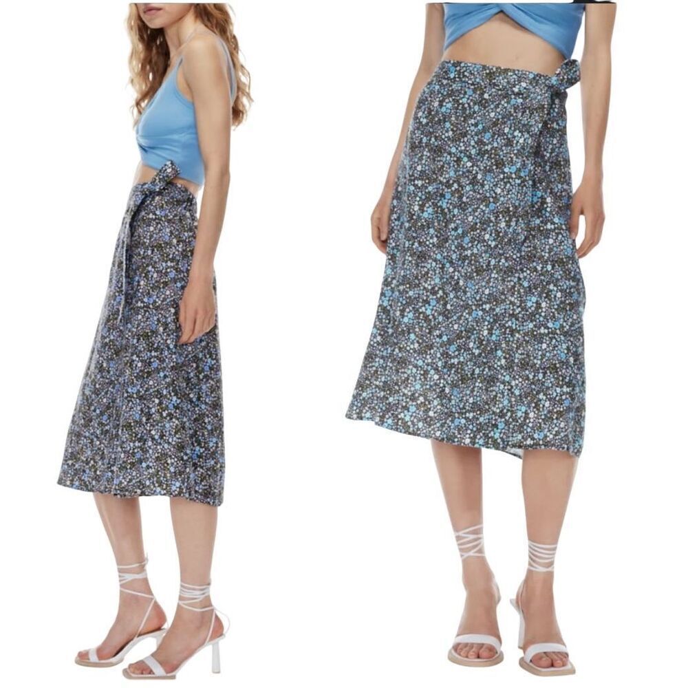 Aritzia Wilfred outlander floral skirt Medium